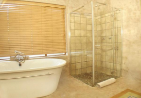 Гостиница Point Village Accommodation - Lighthouse Lodge  Моссел-Бэй